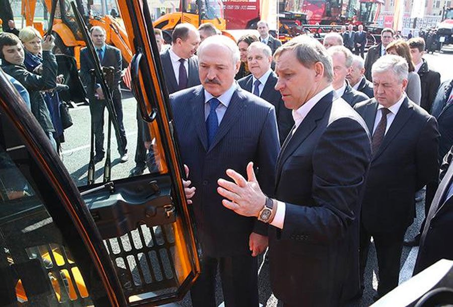 Alexander Lukashenko and Aliaksandr Shakutsin Sr